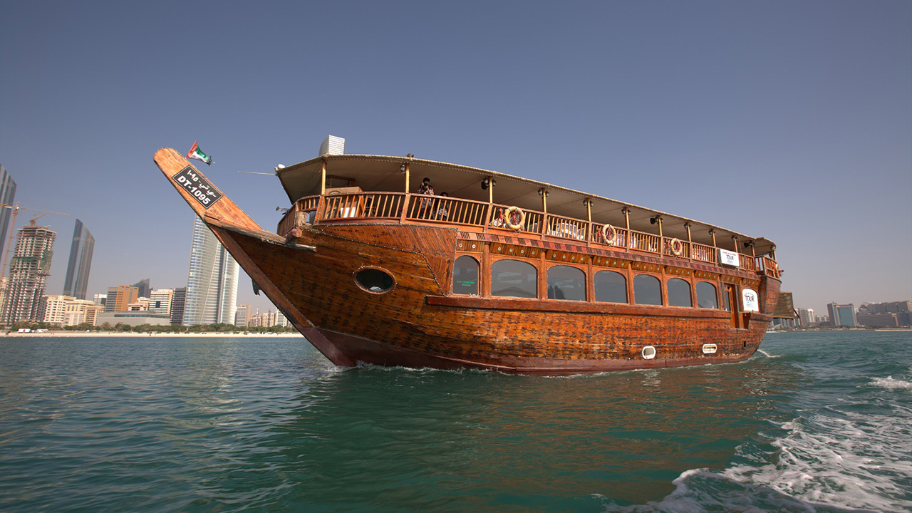 marina-dhow-cruise